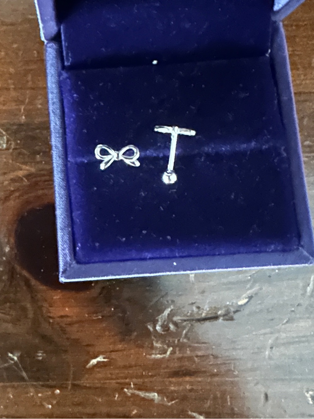 Hey June Tiny Ribbon Bow Screwbacks - Picture 5 of 7